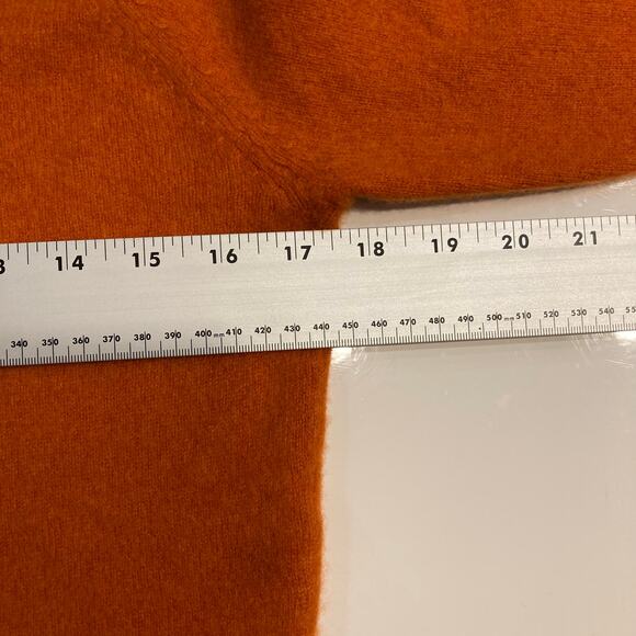 NWOT OLD NAVY Sweater L Cashmere Orange Red Round-Neck Ribbed-Edges Long-Sleeve - Picture 6 of 8